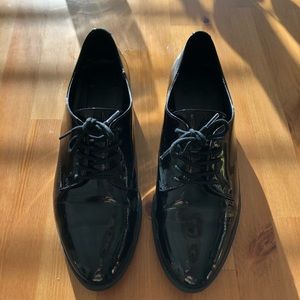 Ann Taylor oxfords